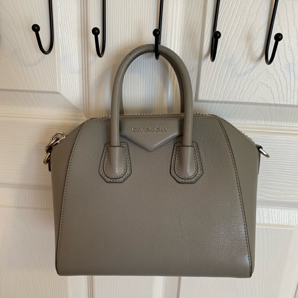MINI ANTIGONA BAG IN BOX LEATHER